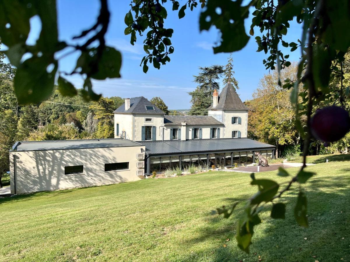 Отель Richard Lequet Domaine Gastronomique Du Val D Atur Булазак Экстерьер фото